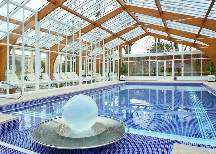 Summer Lodge Country House Hotel